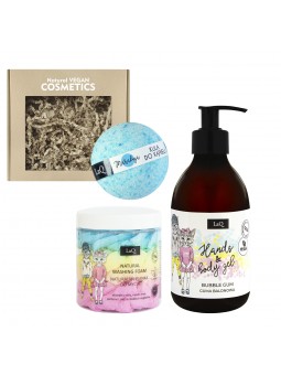 SET: Shower gel for children﻿ + 3-color cleansing body mousse + ﻿Bath bomb - BUBBLE GUM