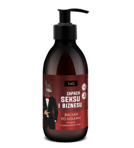 balsam po goleniu i krem do twarzy LaQ Seks i Biznes w brązowej butelce 150 ml z pompka oraz czerwoną etykietą z Dobermanem w garniturze