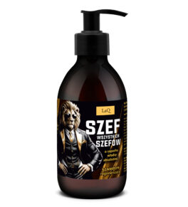 szampon do włosów dla mężczyzn LaQ Szef Wszystkich Szefów 300 ml w butelce z pompką oraz etykietą z wizerunkiem lwa w garniturze