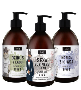zestaw 3 x 500 ml żeli pod prysznic dla mężczyzn zawiera Dzikius z Lasu, Zapach Seksu i Biznesu oraz Kozioł z Klasą; żele są w butelkach z pompkami i mają białe etykiety