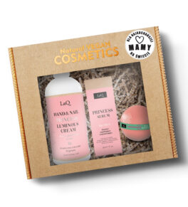 zestaw kosmetyków prezent na dzień mam yw kartonie krem do rąk serumdo twarzy kula do kąpieli LaQ